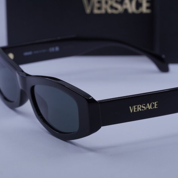 Versace VE4487 GB1/87 Rectangle Sunglasses – Black/Dark Grey